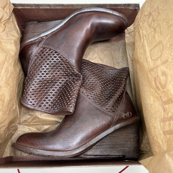 Bed Stu Shoes - Bed Stu Boots Womens Size 8 Brown Dutchess Teal Cut Out Wedge Booties Ladies